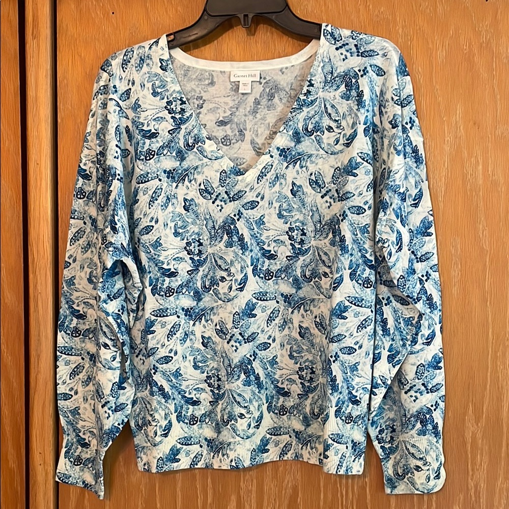 Garnet Hill Blue and White Ribbed Fitted Blouse